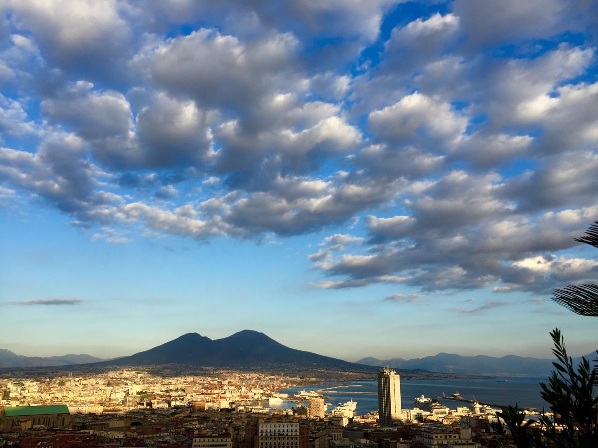 Mansarda Bellini 84 Hotel Napoli Ngoại thất bức ảnh
